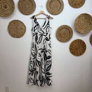 NEW Paper Hearts Black White Midi Dress Medium